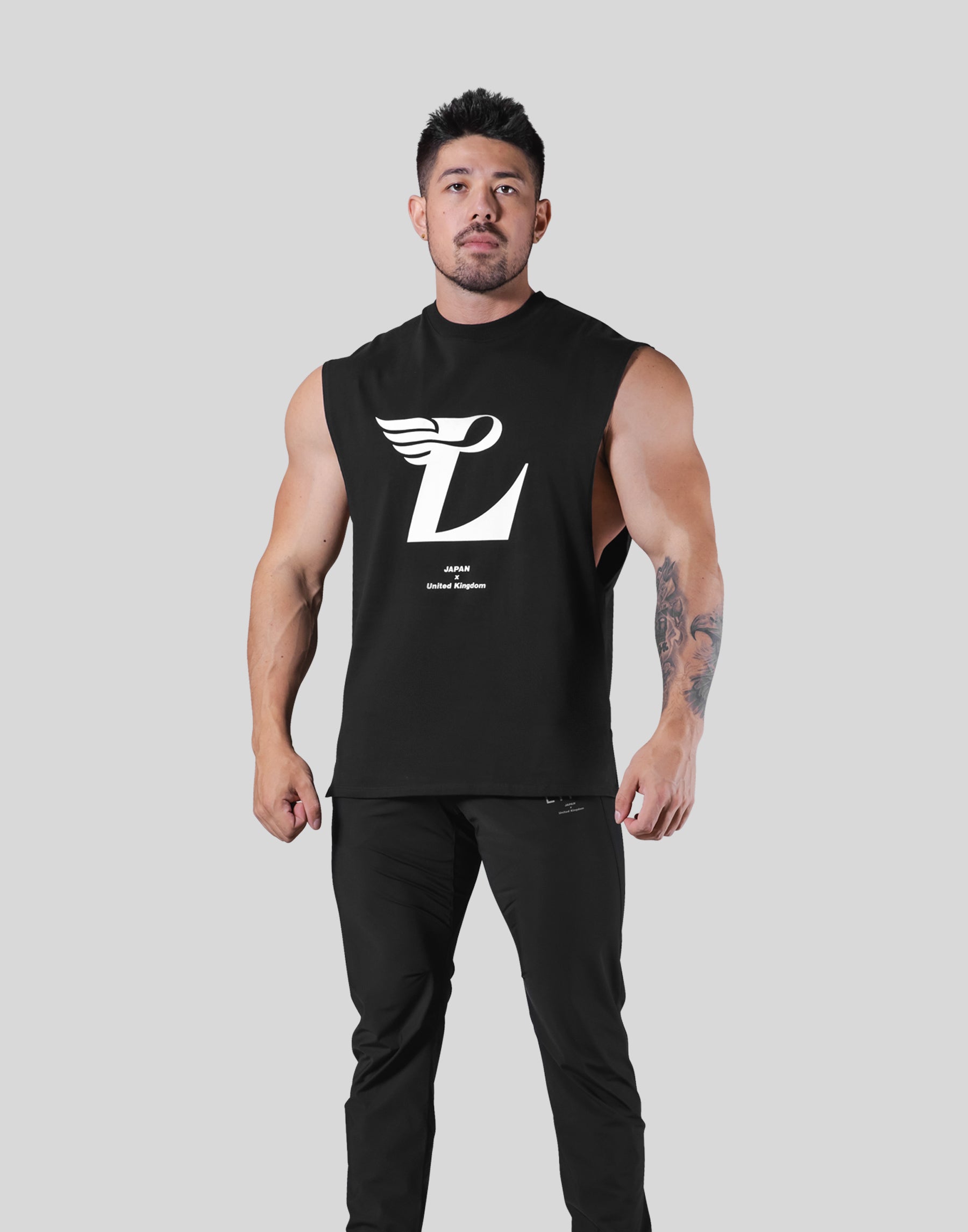 Wing L Logo No Sleeve - Black – LÝFT