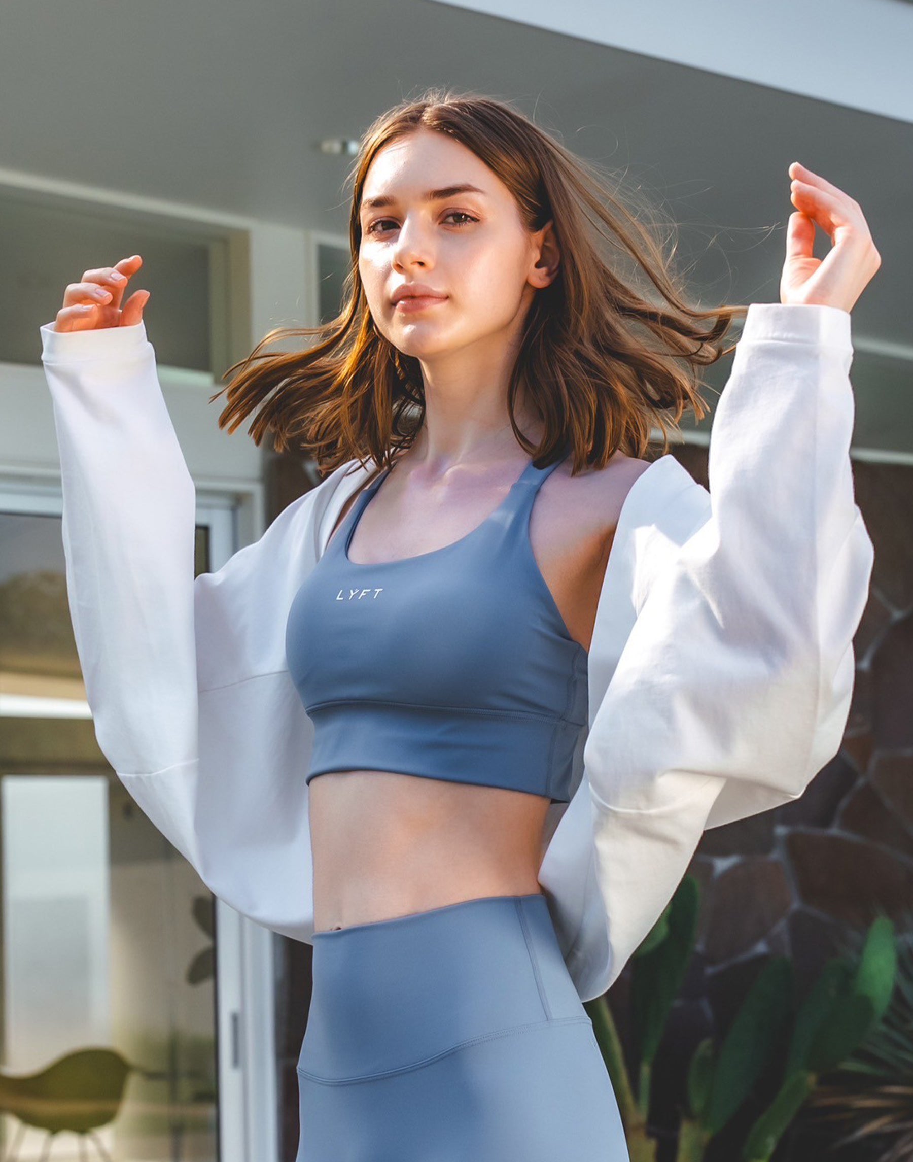 トップス lyft Dolman Sleeve Cropped Cardigan - White – LÝFT