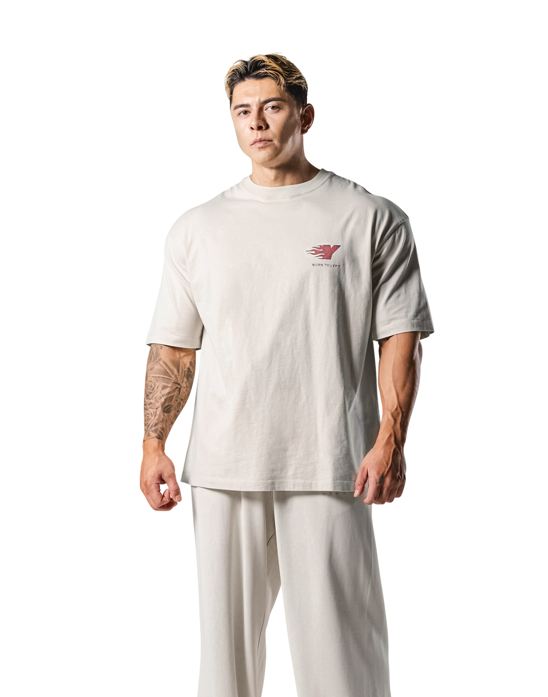 Training Club Logo Big T-Shirt - Ivory – LÝFT