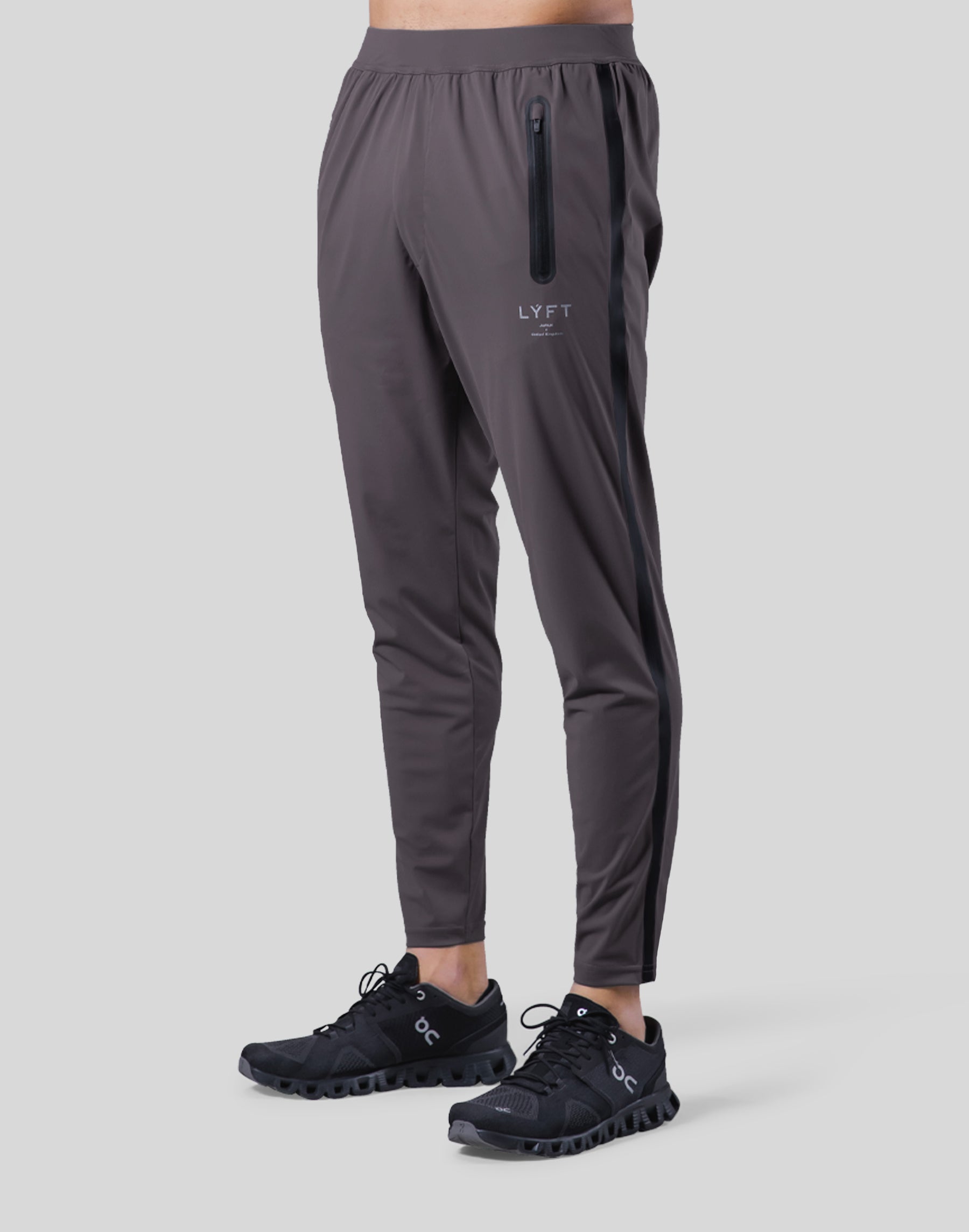 LYFT ONE LINE LONG PANTS - GREY | www.carmenundmelanie.at