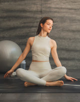 Cup In High Neck Tanktop - Ivory