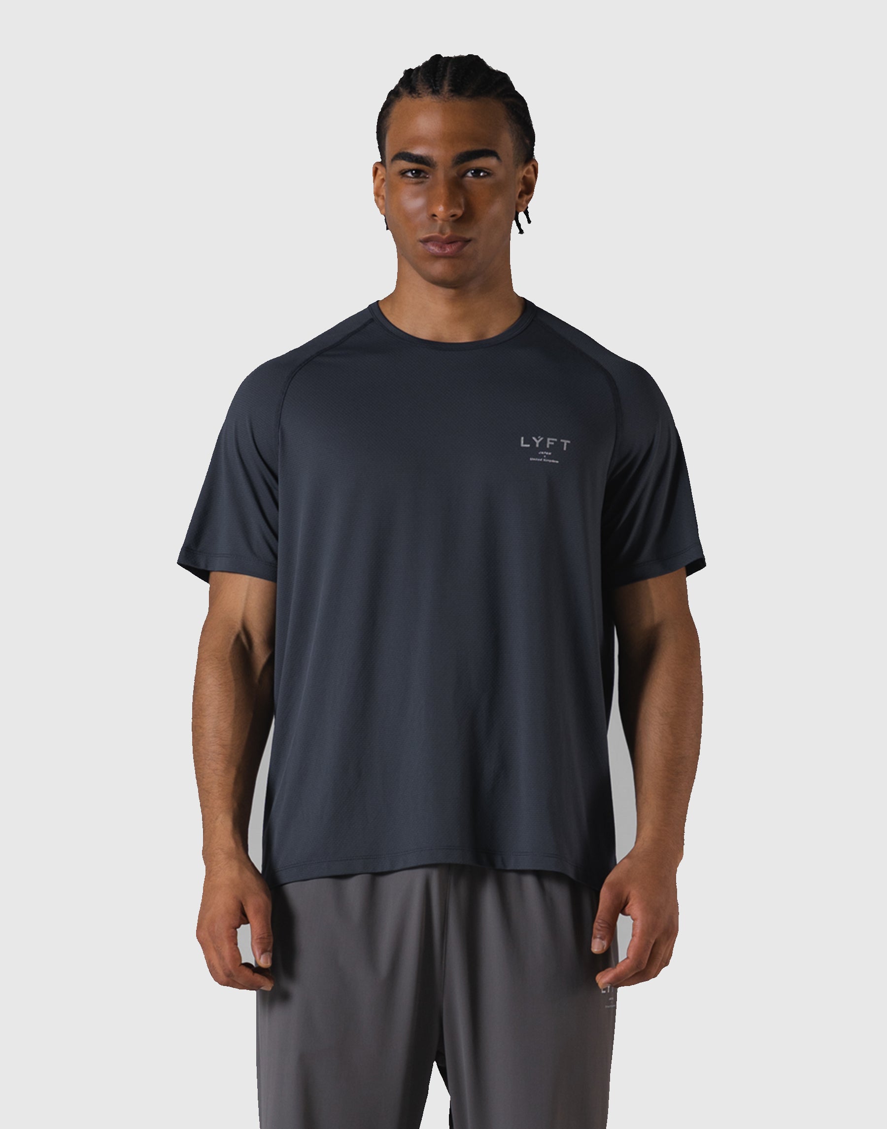 リフトLÝFT ATHLETIC MESH RAGLAN T-SHIRT L LÝFT Athletic Mesh Raglan Sleeve T-Shirt - D.Grey