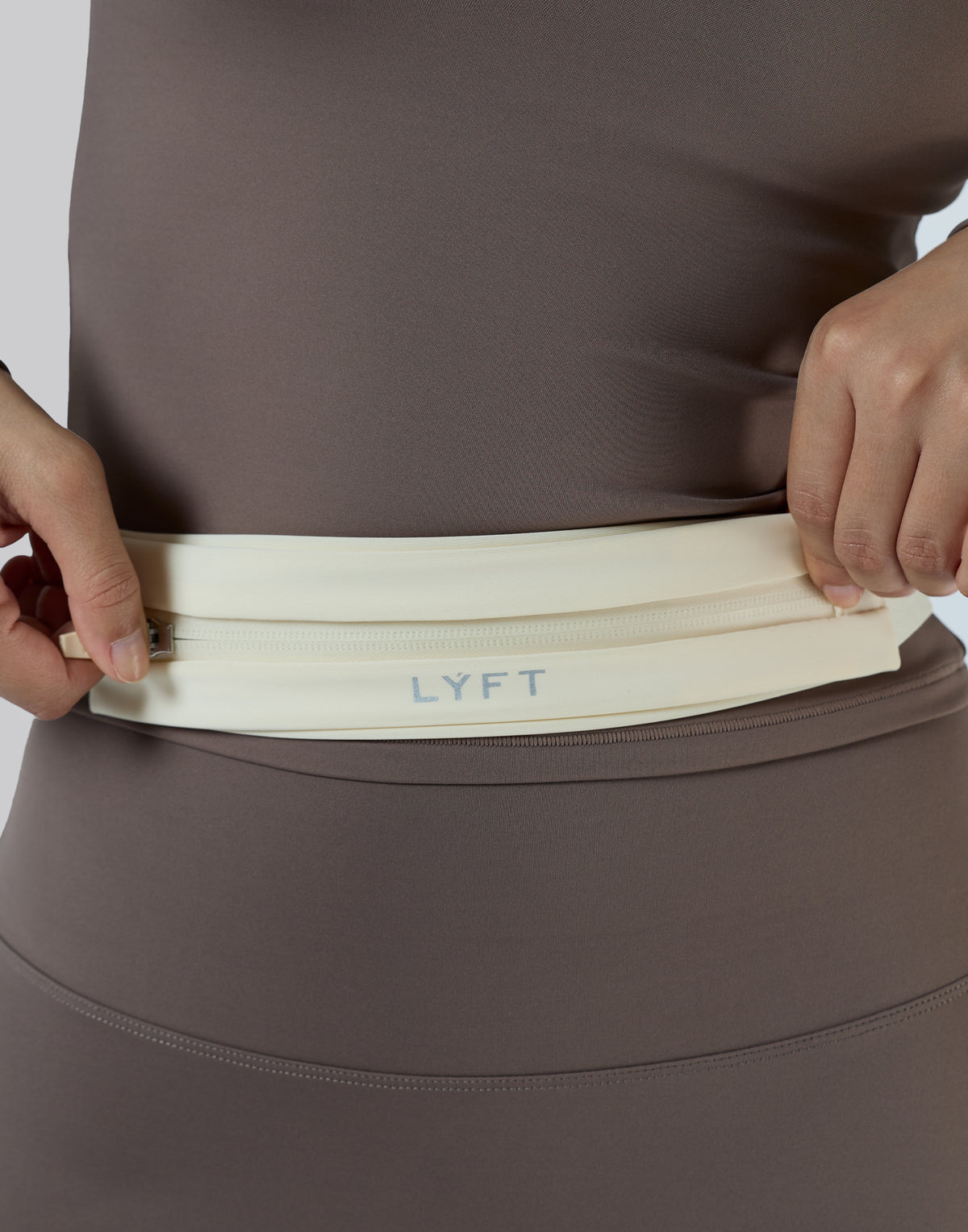 LÝFT Slim Belt Bag - Ivory