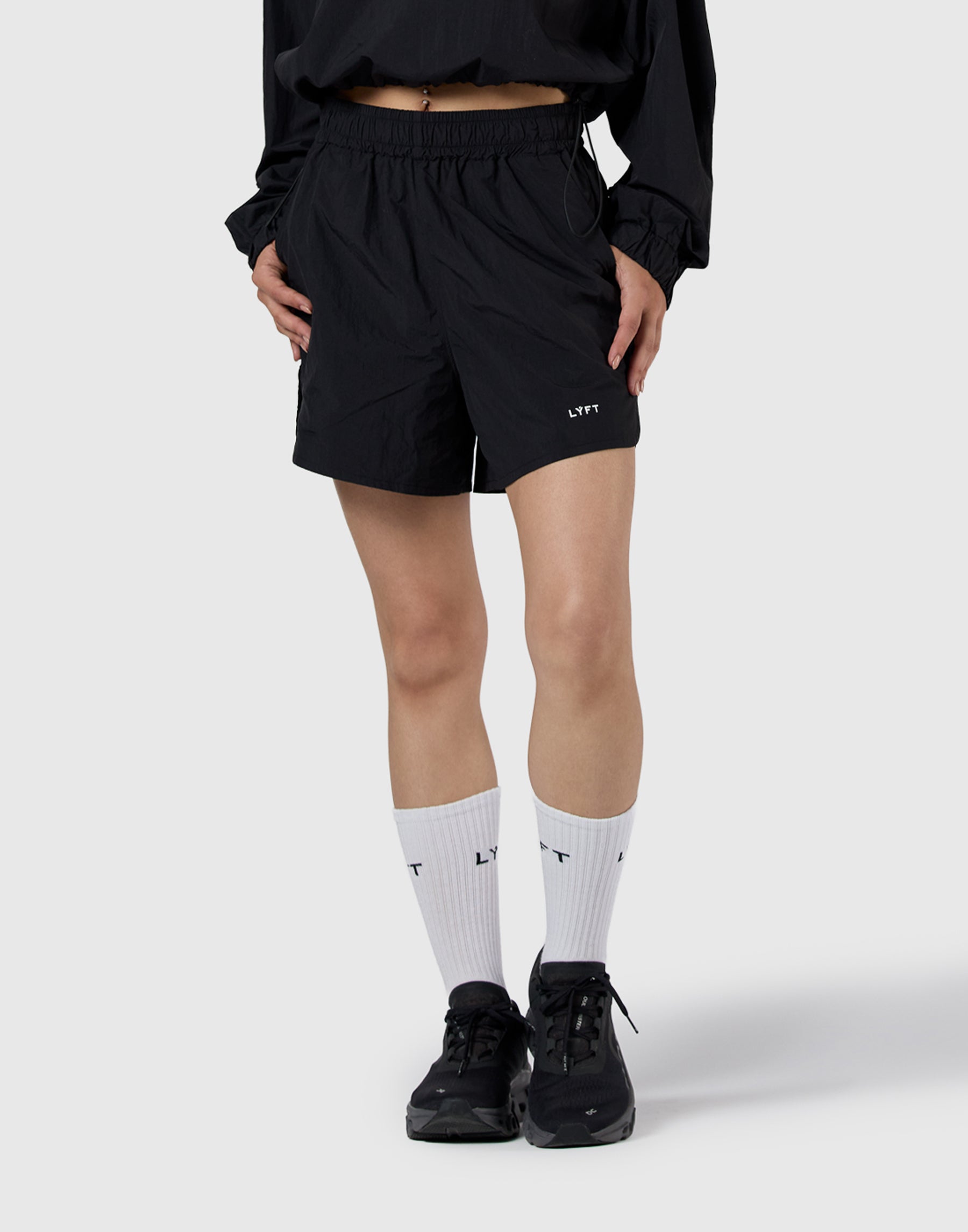 【完売品】LYFT STRETCH NYLON SHORTS - Lサイズ Nylon Athletic Shorts - Black – LÝFT