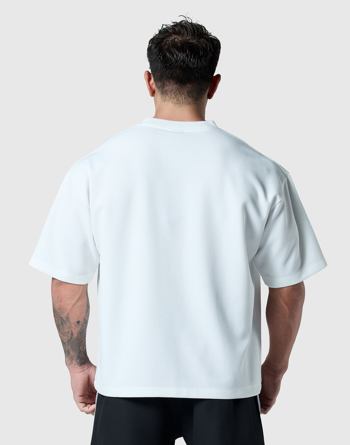 Script Logo Henry Neck T-Shirt - Ivory