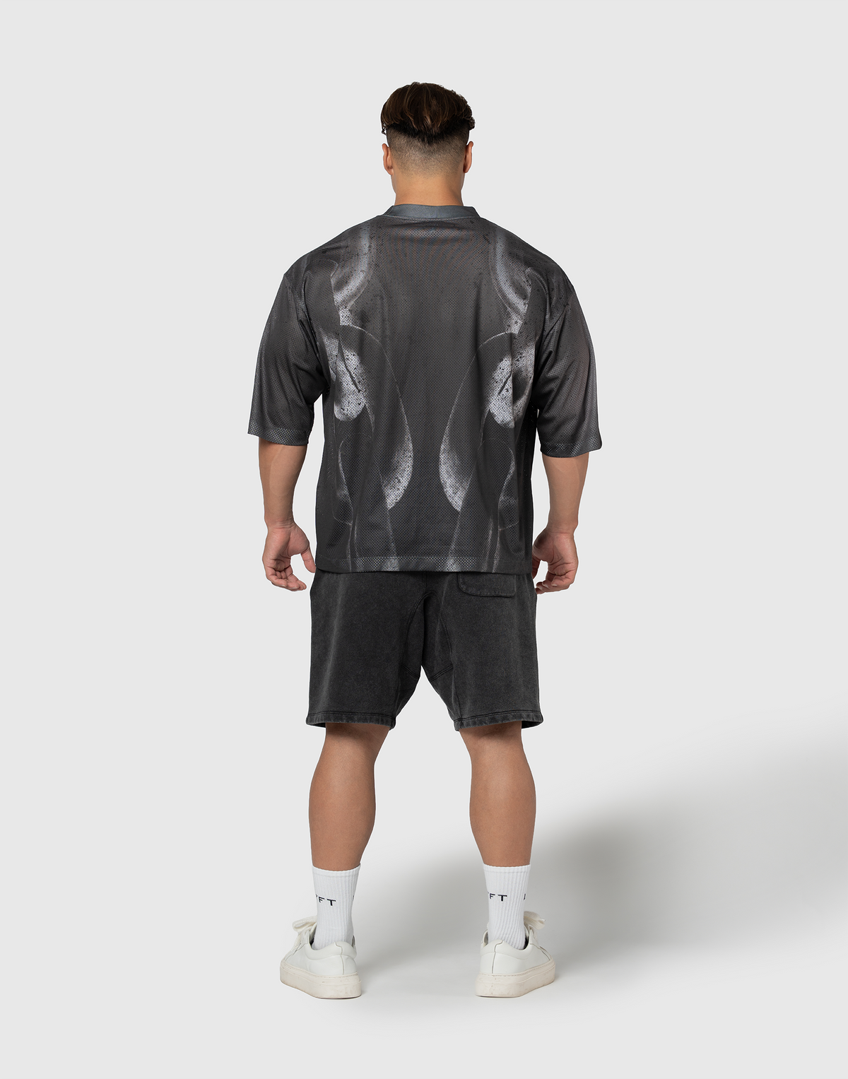 Chain Graphic Extra Big Mesh T-Shirt - Black