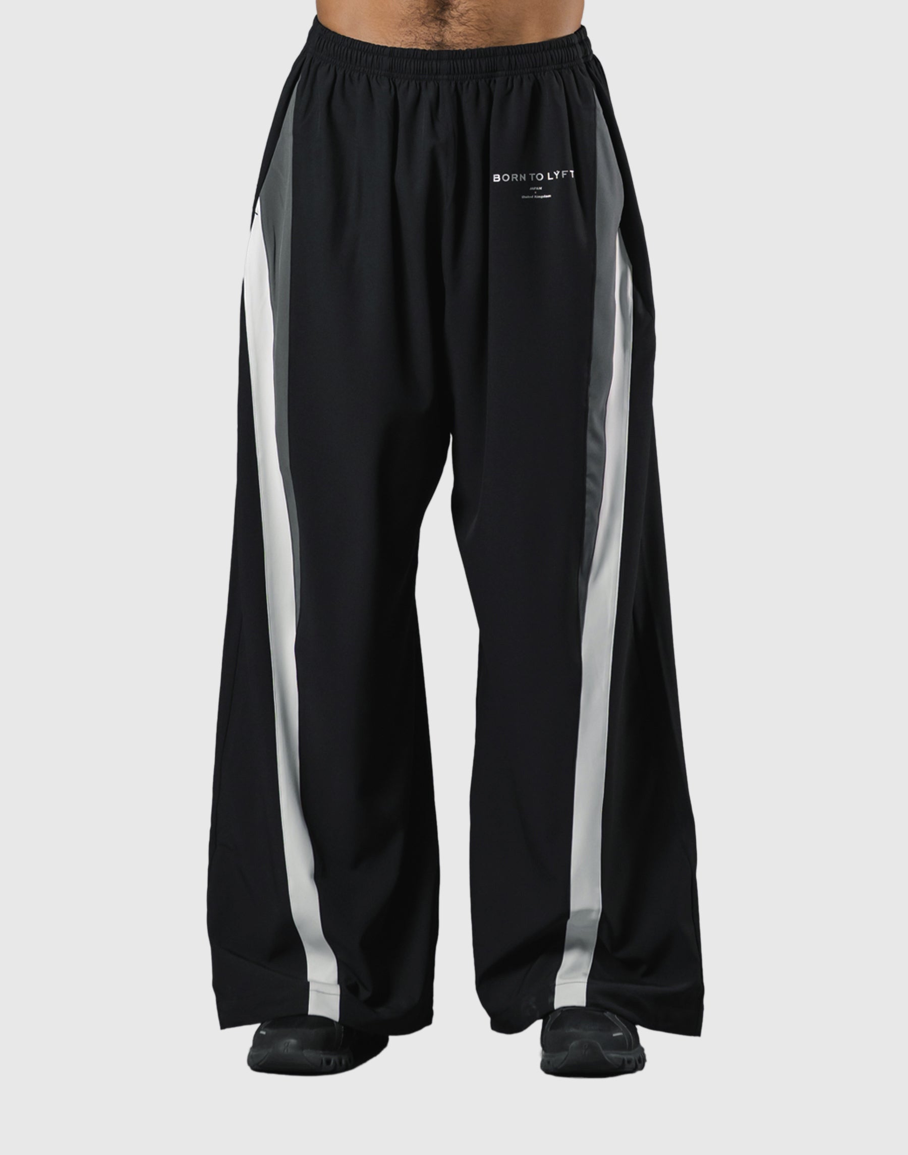 2Line Adjustable Wide Track Pants V.2 - Black – LÝFT