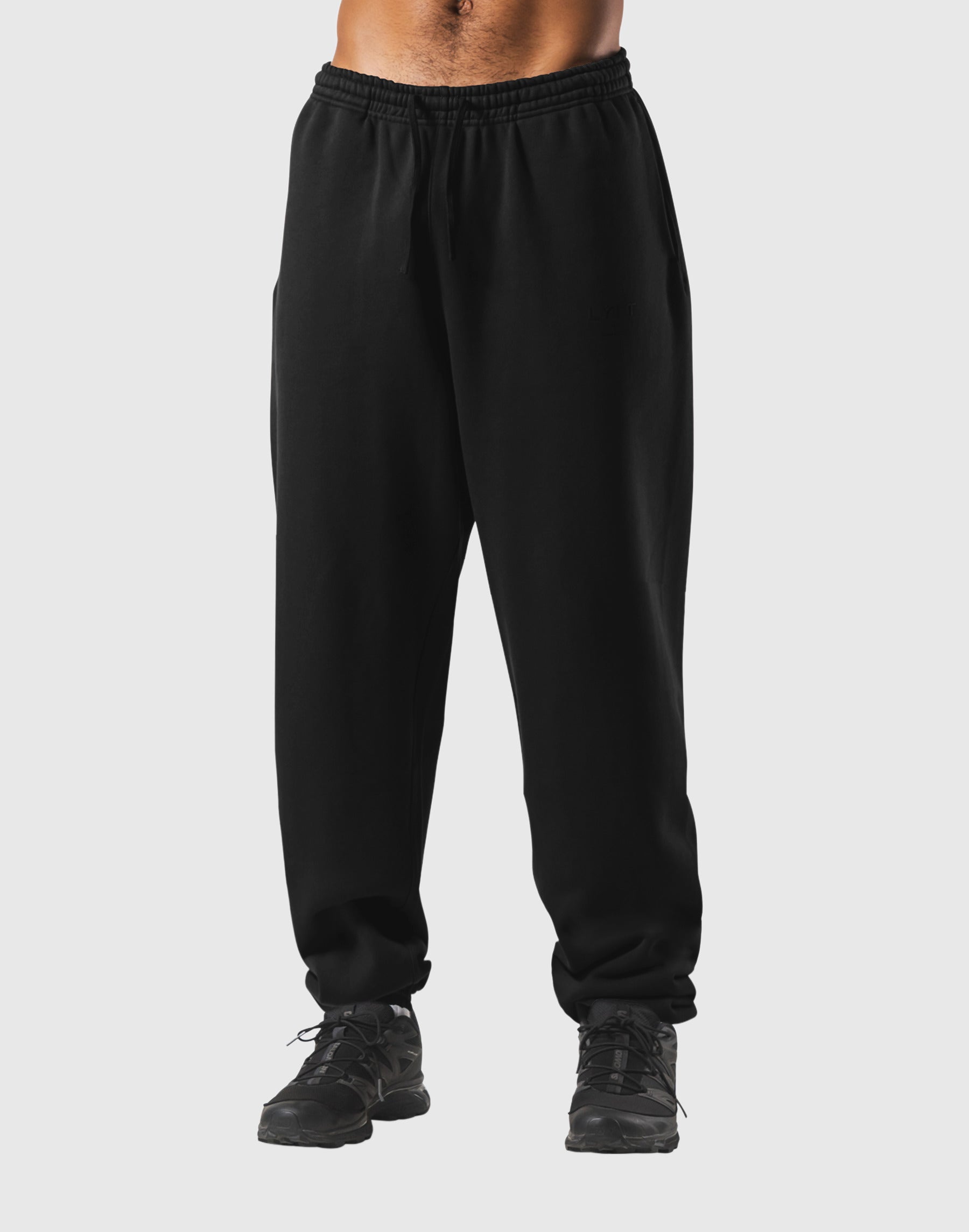 Relax Fit Loose Sweat Pants - Black – LÝFT