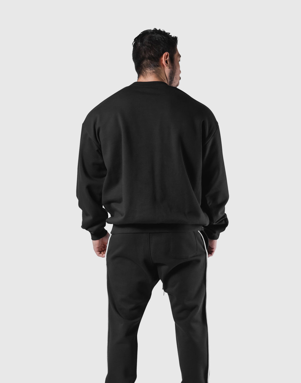 LÝFT CLUB Crewneck Sweat - Black