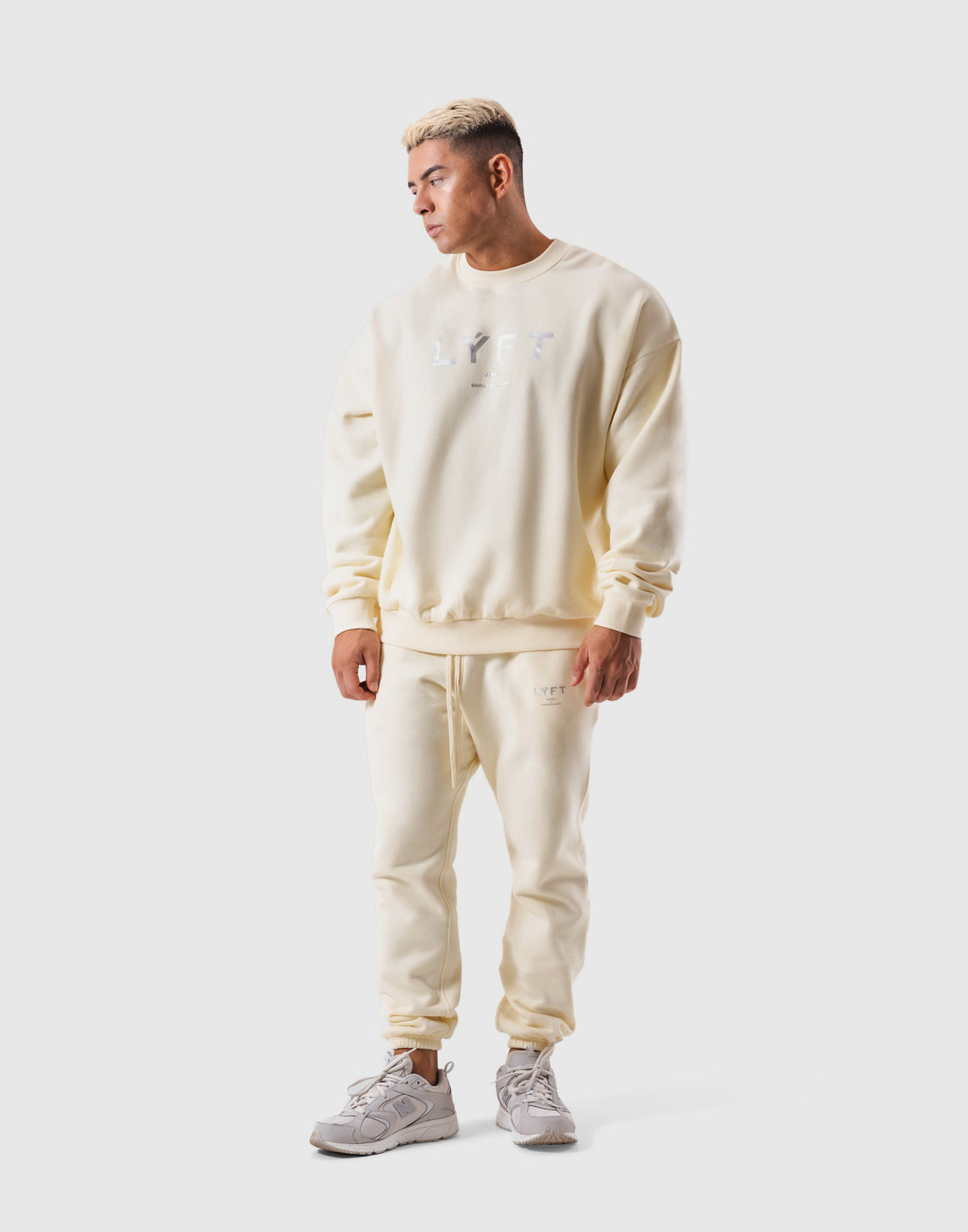 LÝFT Oversize Crew Neck Sweat - Ivory