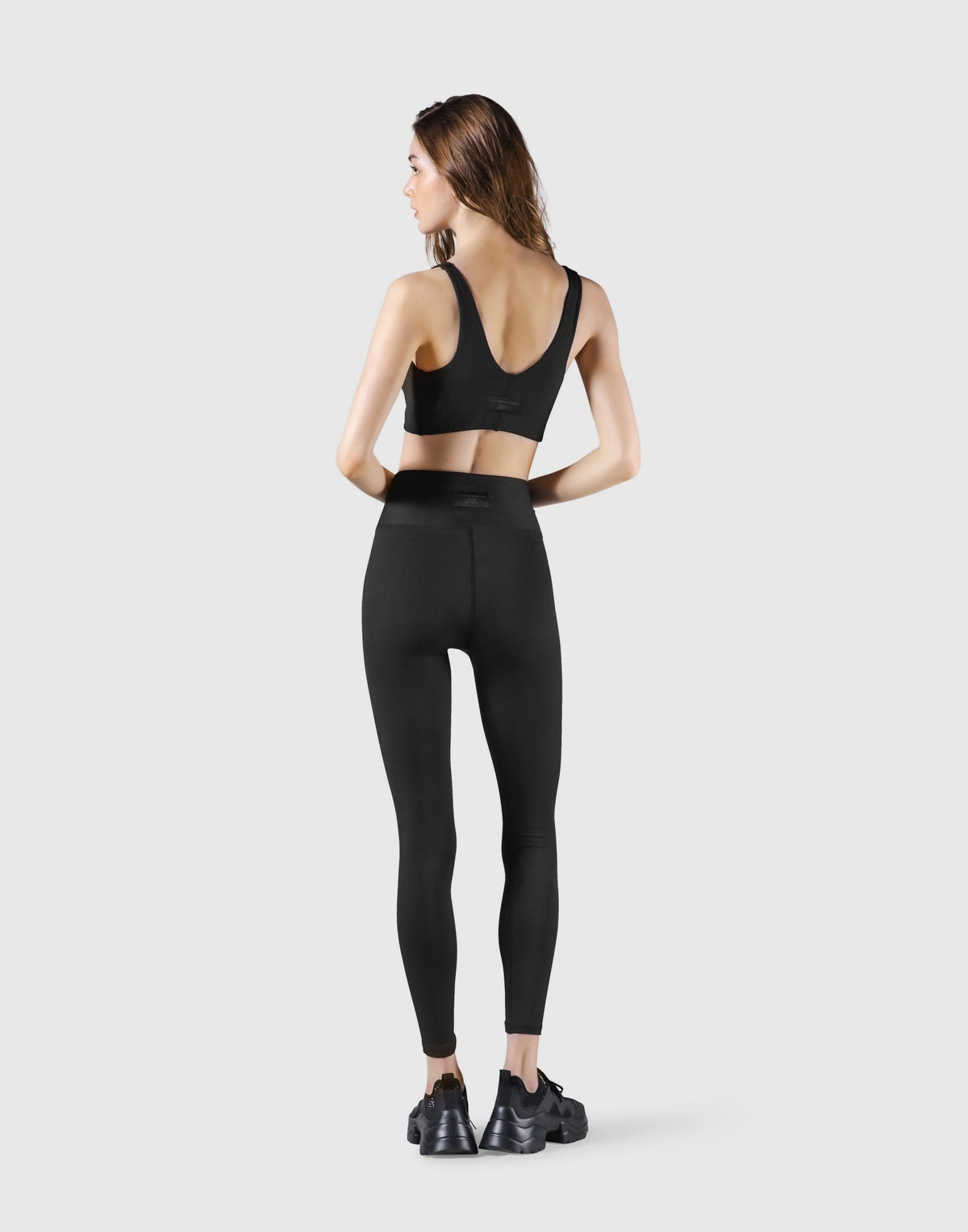 Ribbed Back Label Bratop - Black