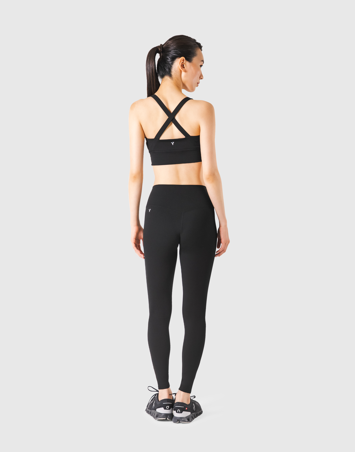 LÝFT Cross Strap Bratop V.2 - Black