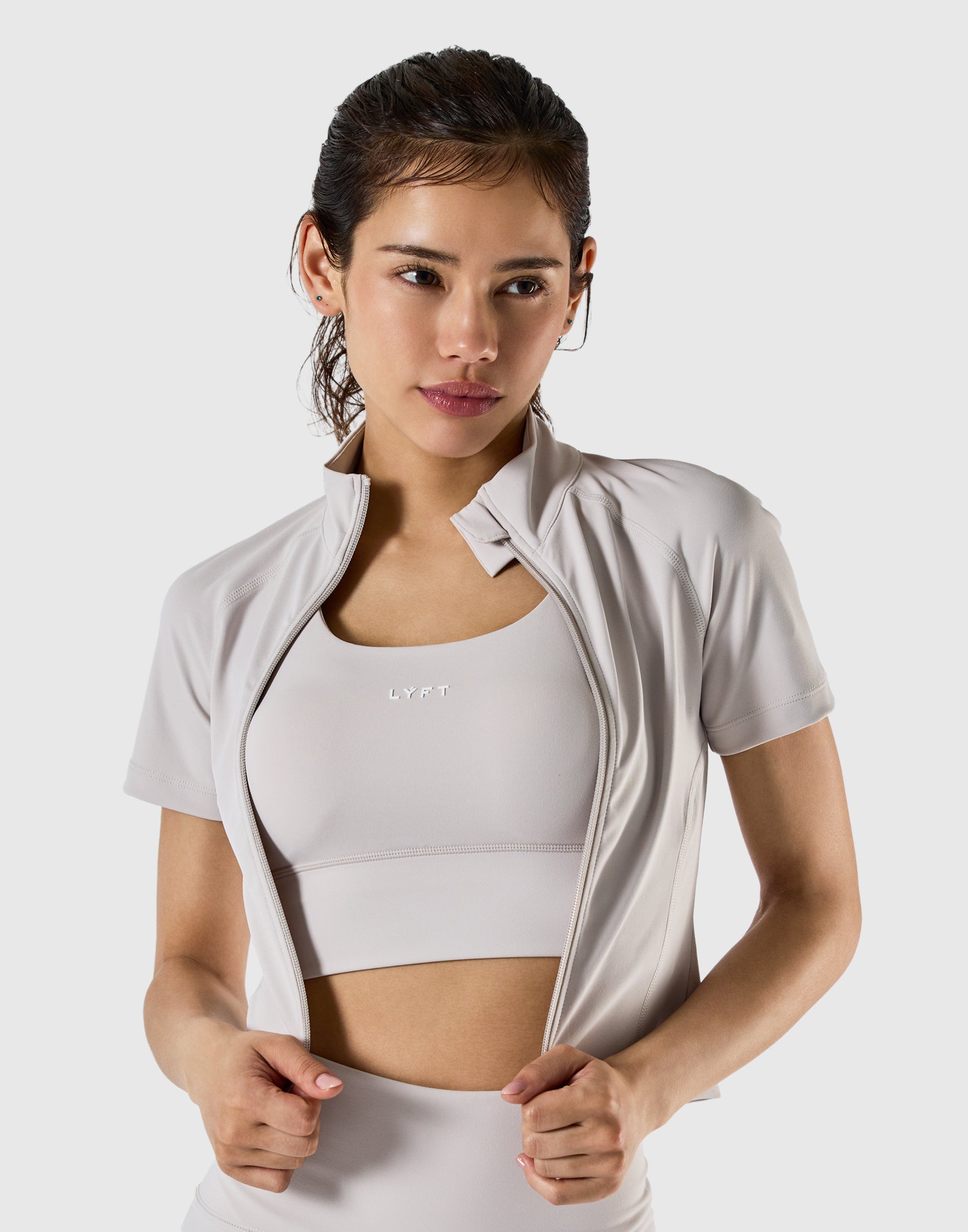 Cropped Slim Fit Short Sleeve Jacket - Ivory – LÝFT