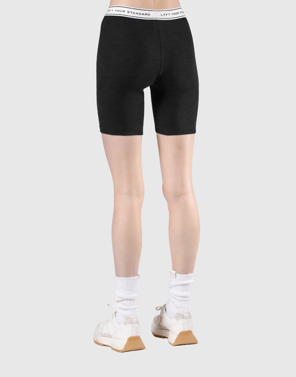 LÝS Rib Woven Shorts - Black
