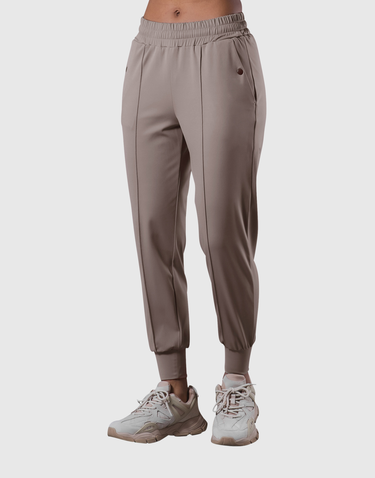 2-Way Stretch Pleats Pants - Light Brown