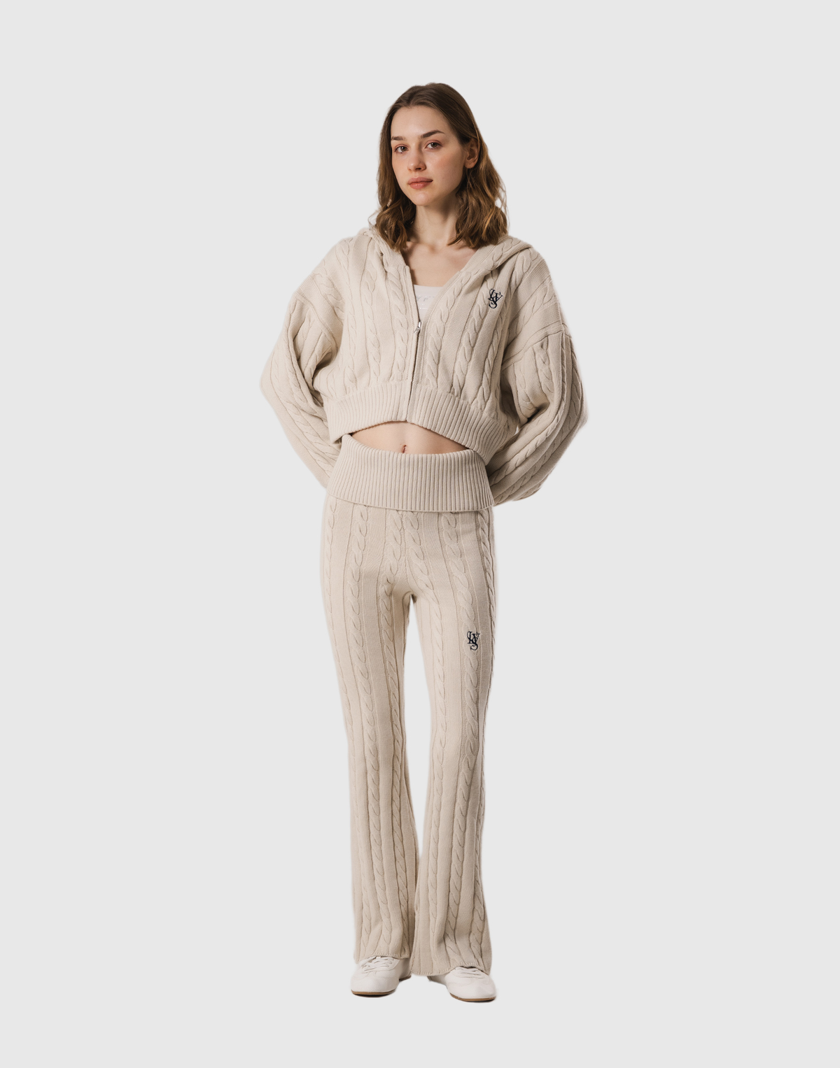 Cropped Cable Knit Hoodie - Ivory