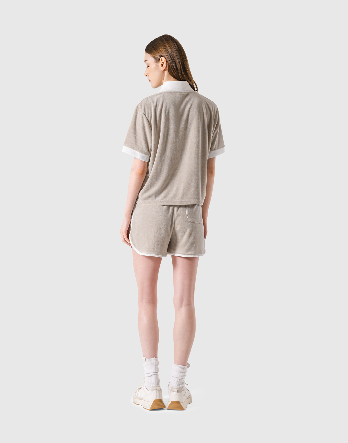 Bicolor Split Neck Pile T-Shirt - Beige