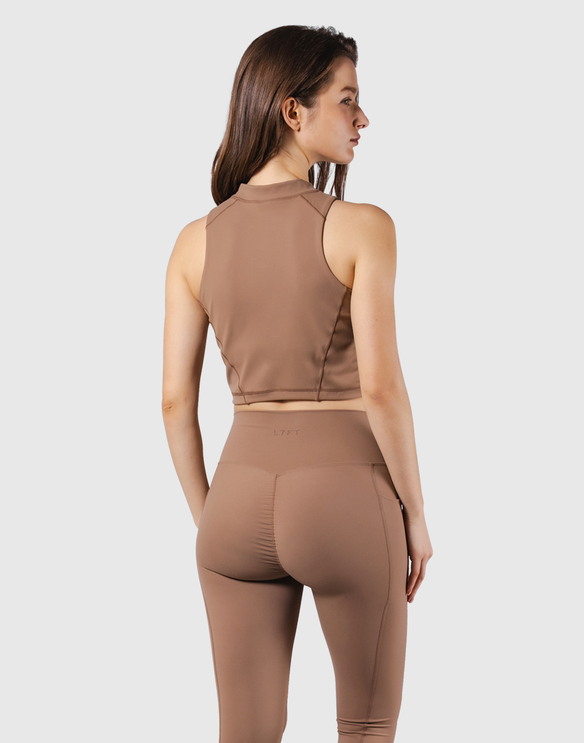 Cup In High Neck Tanktop - Brown