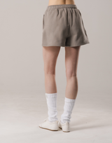 LÝFT Fitness Club Design Shorts - Beige