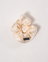 LÝFT Oversized Scrunchie - Ivory