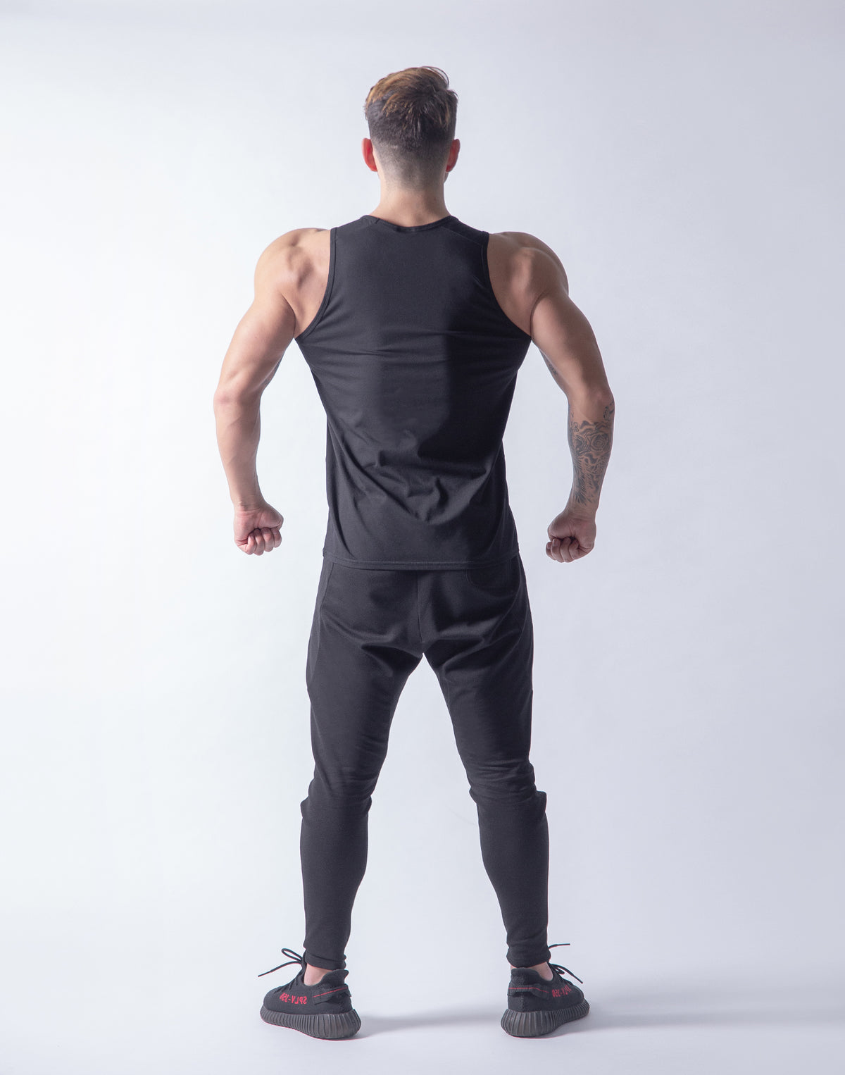 LÝFT Standard Fit Tanktop - Black