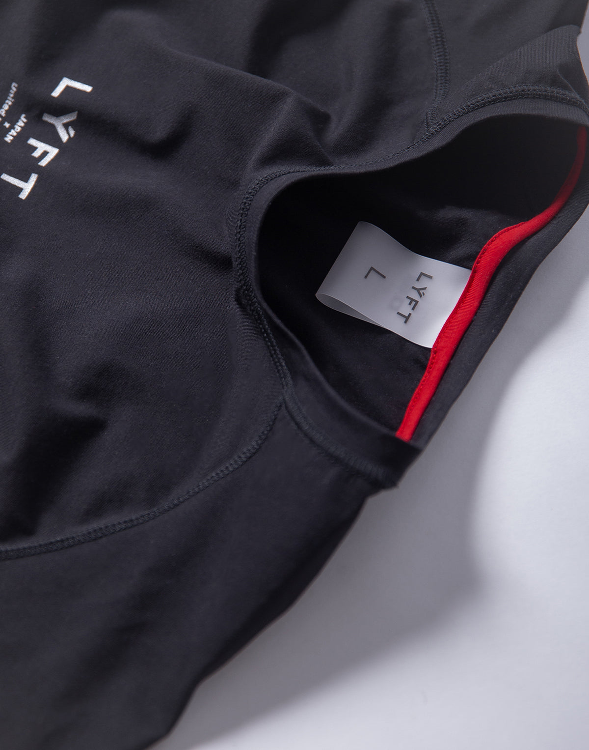 LÝFT Slim Fit T-Shirt - Black