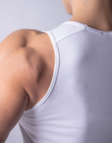 LÝFT Standard Fit Tanktop - White