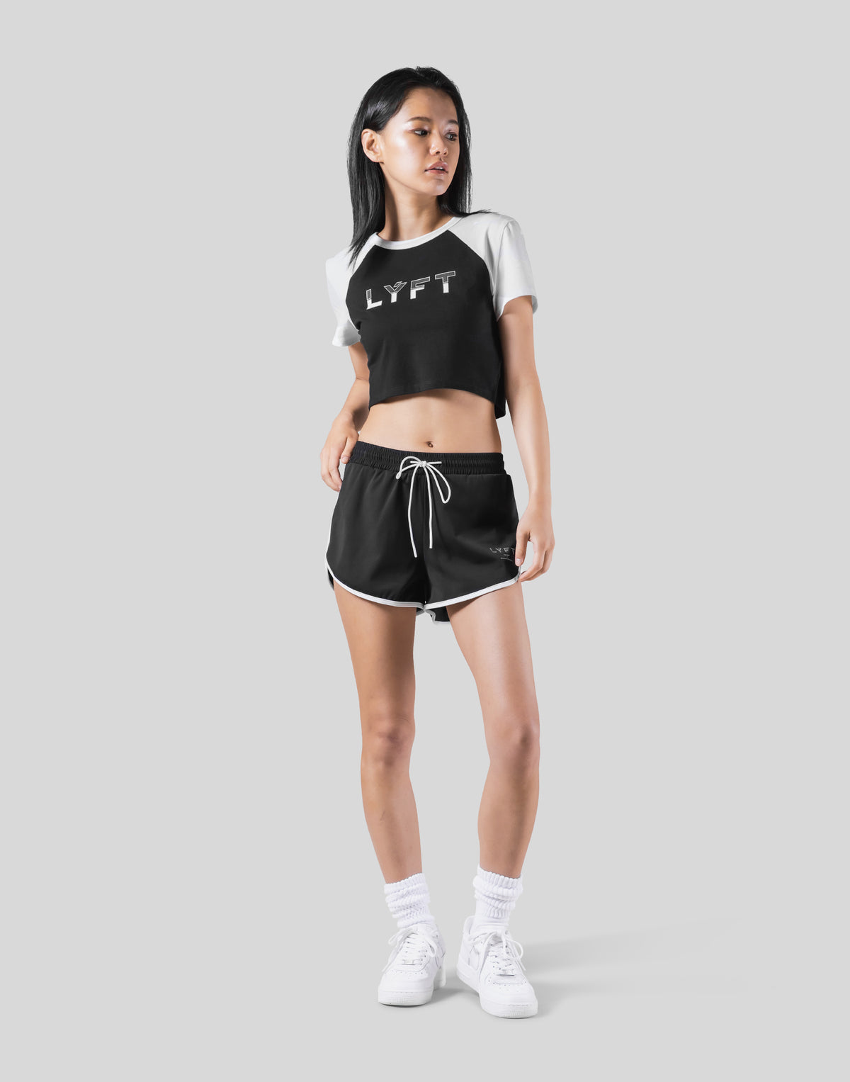 Cropped Raglan T-Shirt - Black