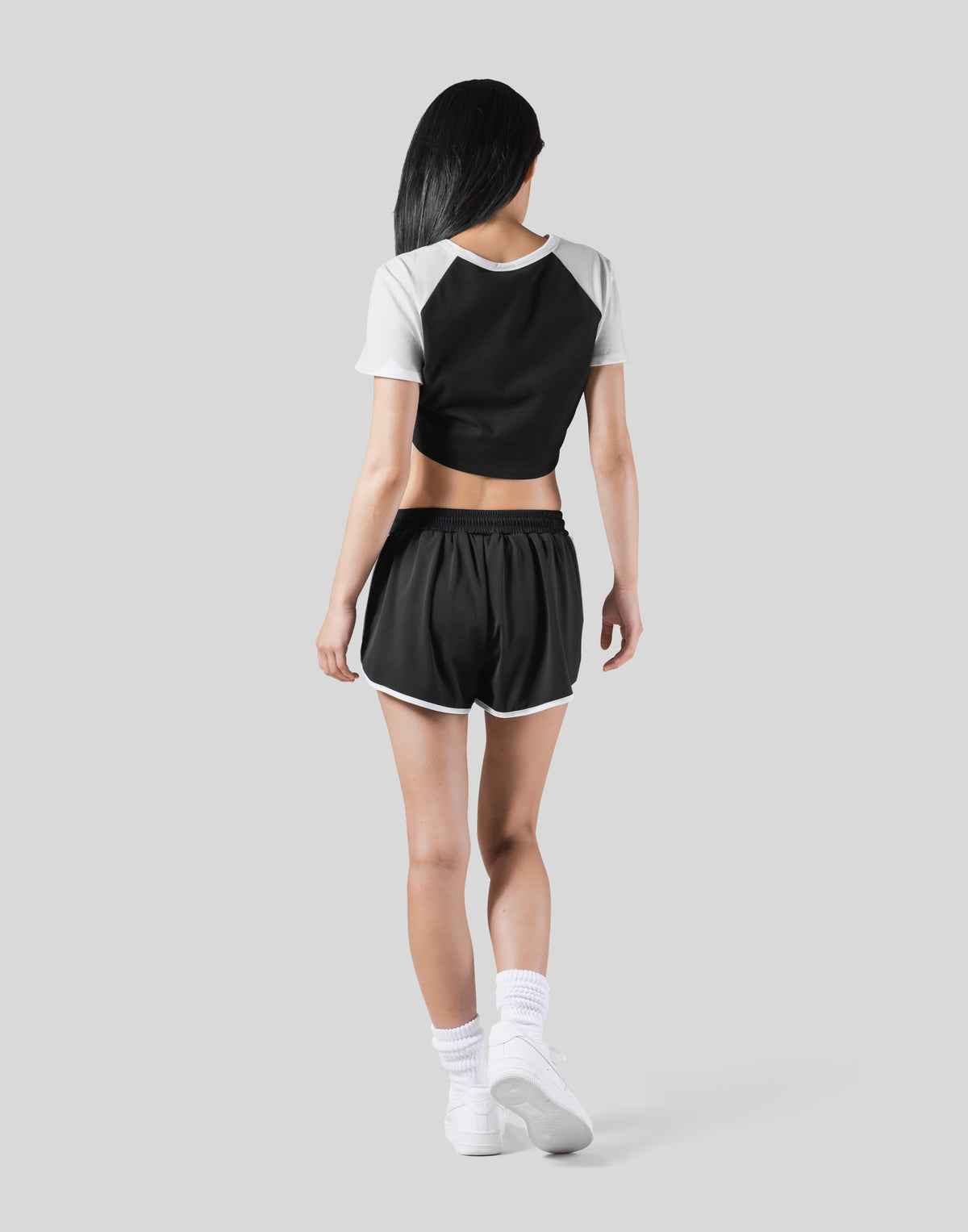 Cropped Raglan T-Shirt - Black
