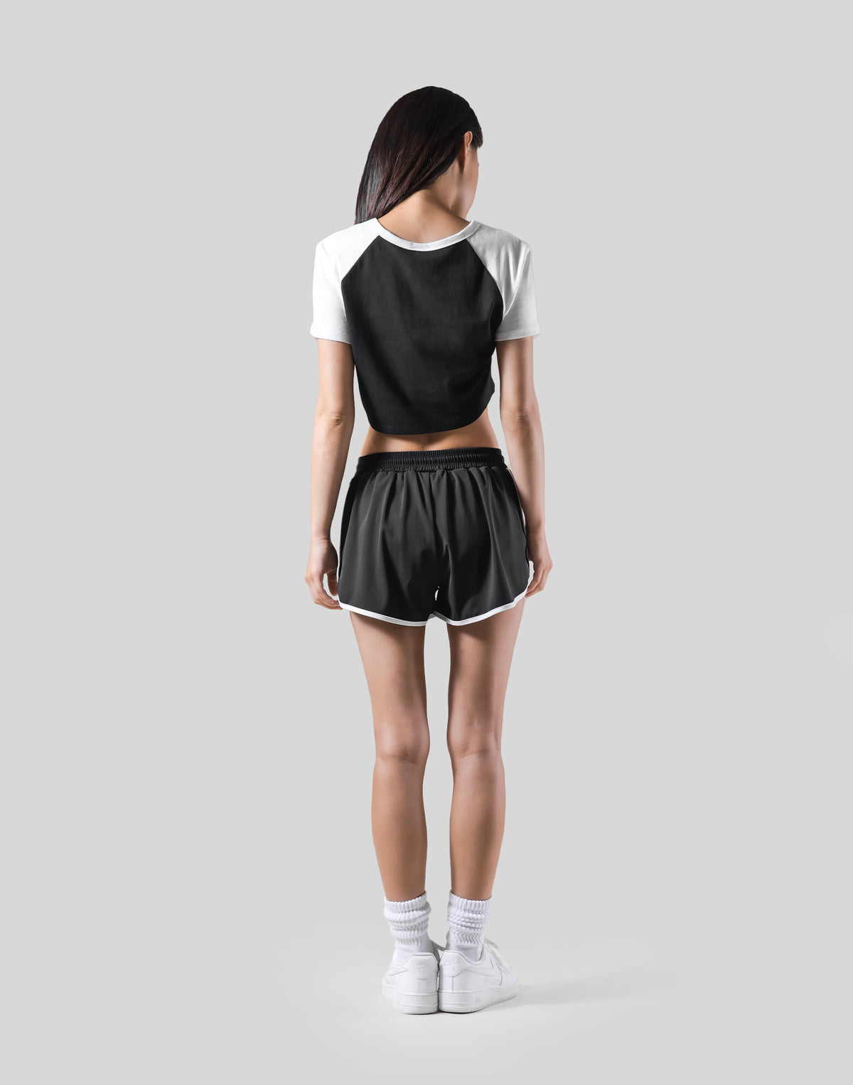 Cropped Raglan T-Shirt - Black