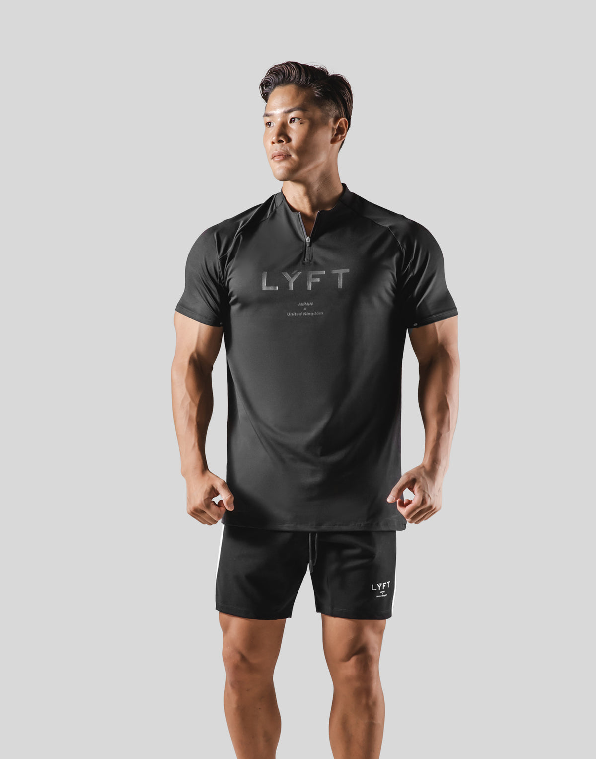 Half Zip Stretch T-Shirt 2 - Black