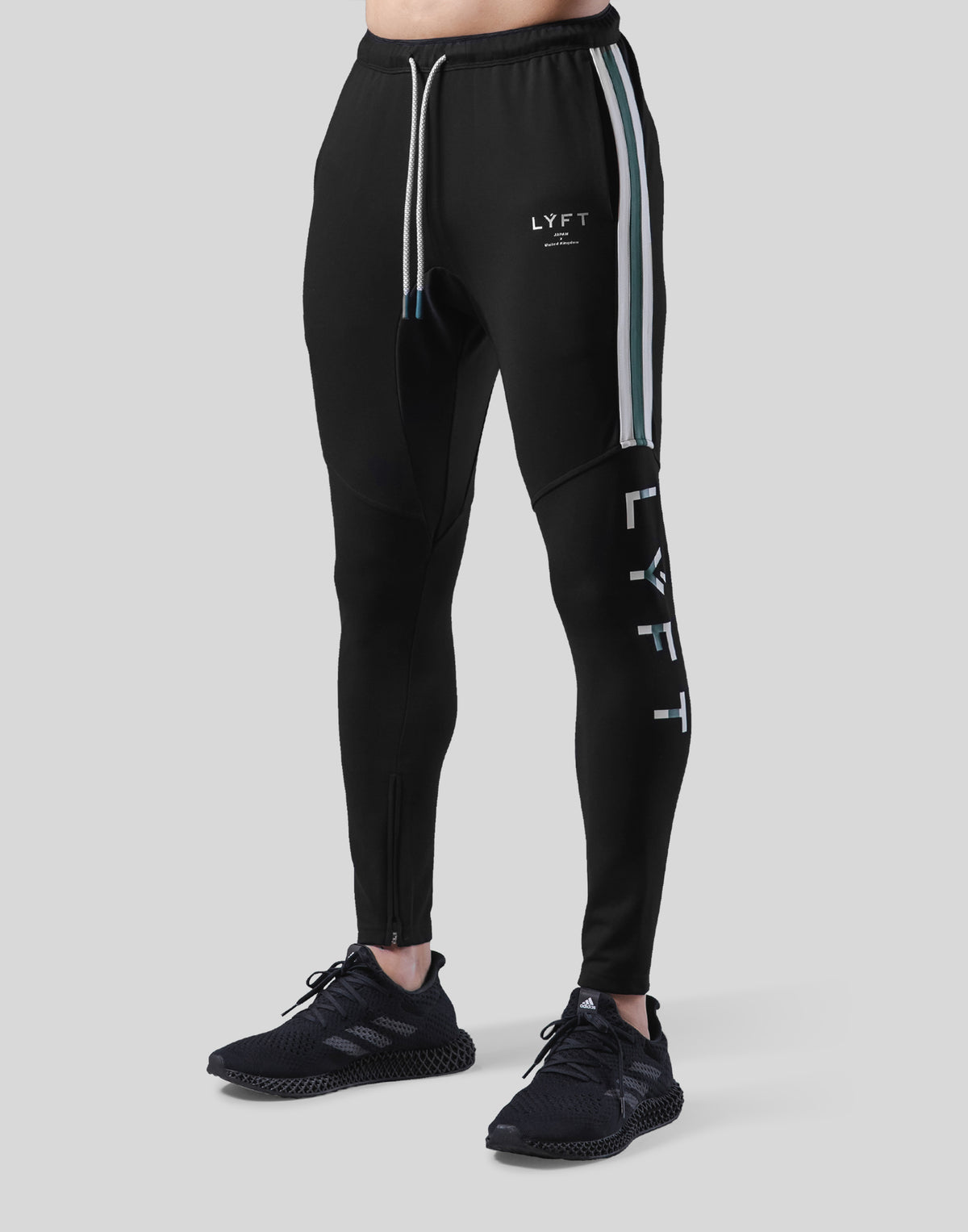 Stripe Logo Half Cut 3 Line Pants - Black