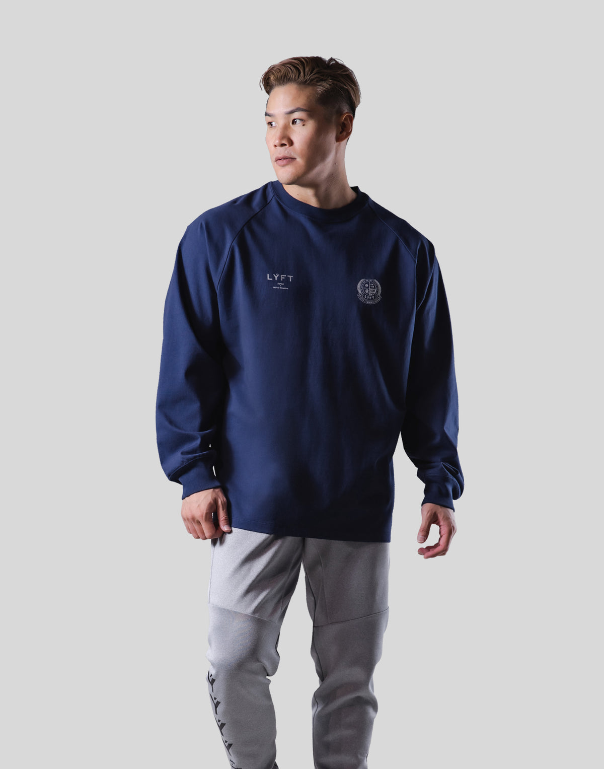 Emblem Raglan Long T-Shirt - Navy