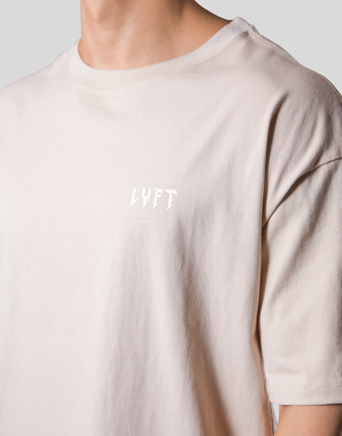 Thunder Logo Big T-Shirt - Ivory