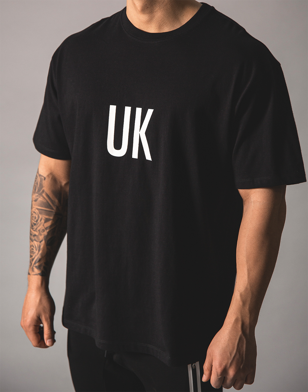 UK x JP Big T-shirt - Black