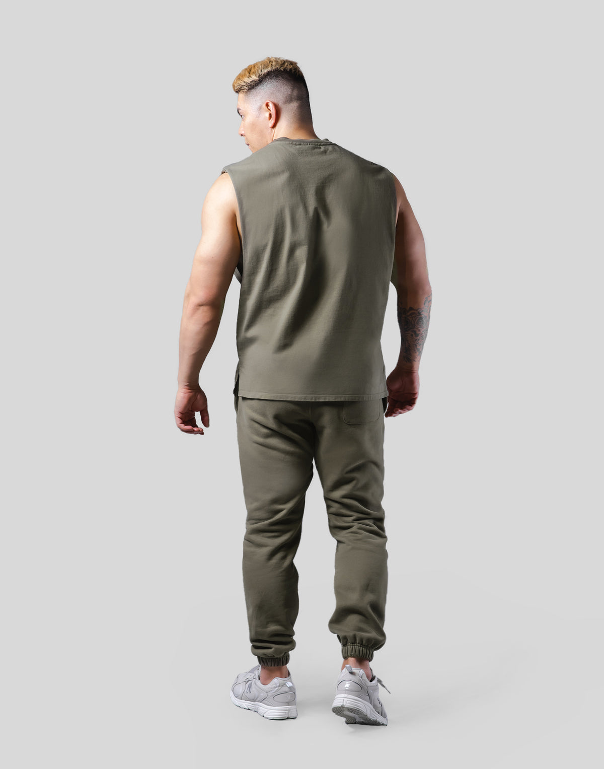 Old English Cutoff Tanktop - Olive