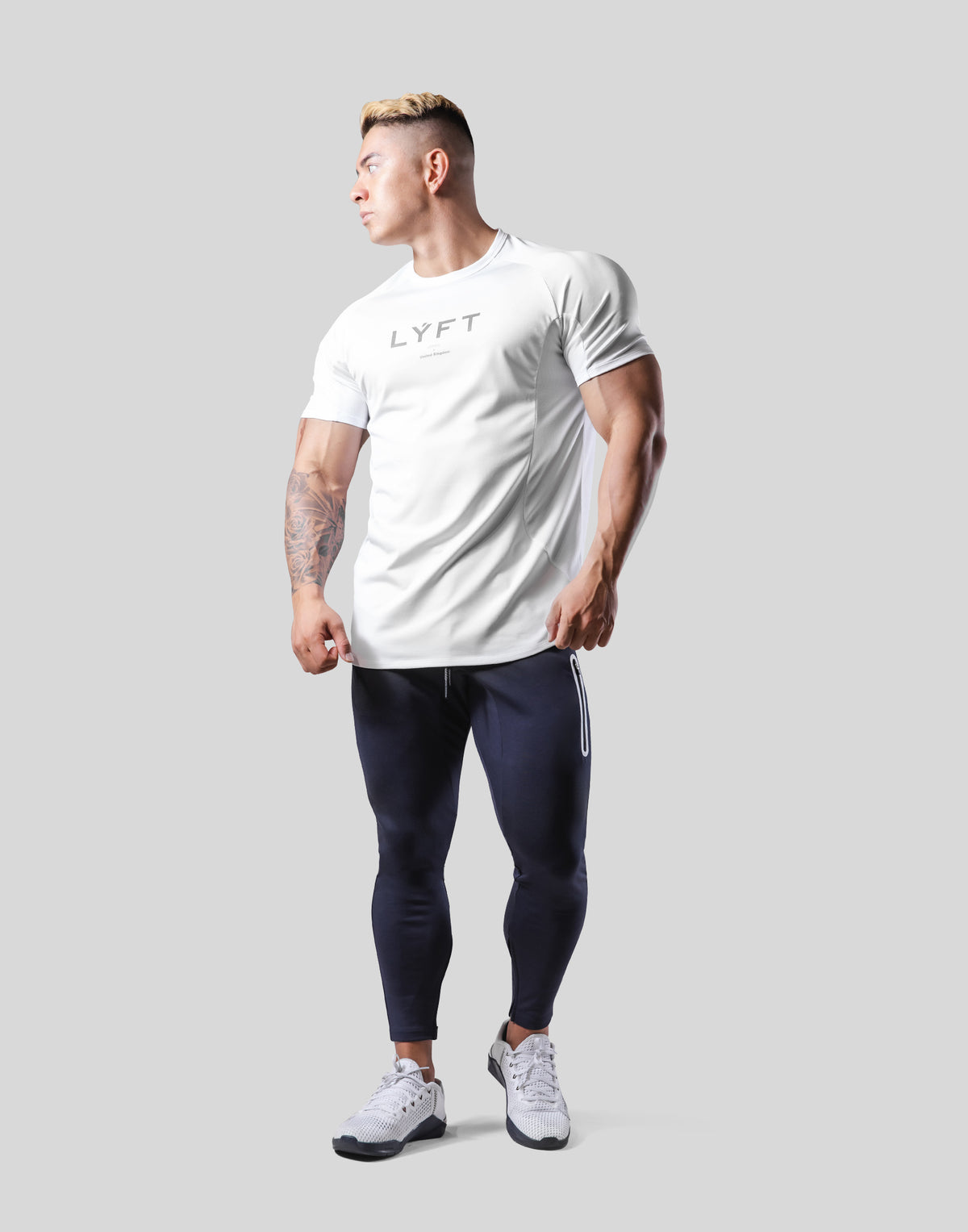 Side Round Mesh Stretch T-Shirt - White