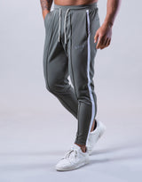 One Line Stretch Pleats Pants - Olive