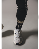 Ý Logo Socks - Black