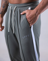 One Line Stretch Pleats Pants - Olive