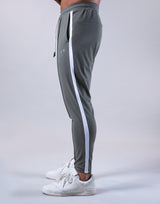 One Line Stretch Pleats Pants - Olive