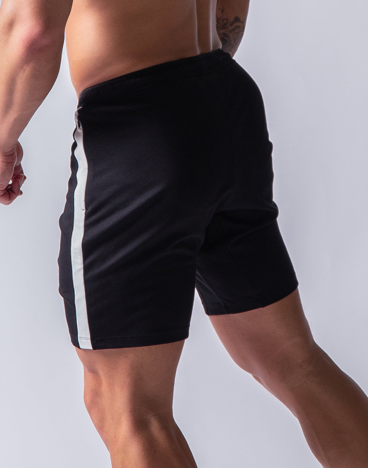 One Line Half Pants - Black
