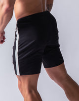 One Line Half Pants - Black