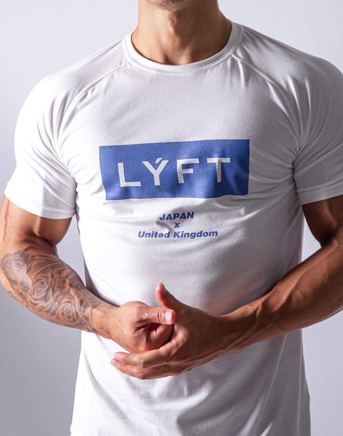 LYFT Box Logo Slim Fit T-Shirts - White/Blue
