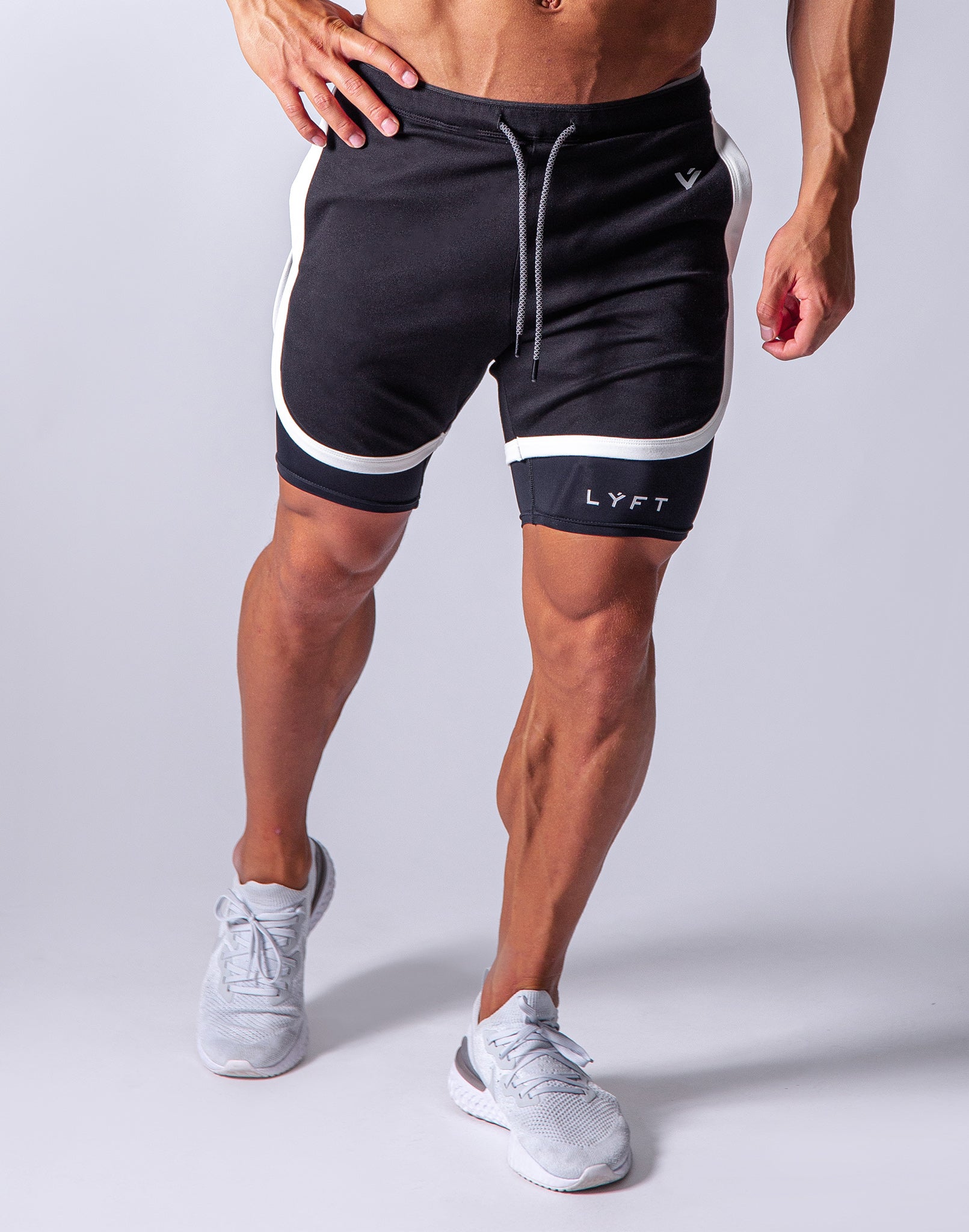 LÝFT Short Strong Shorts with leggings - Black