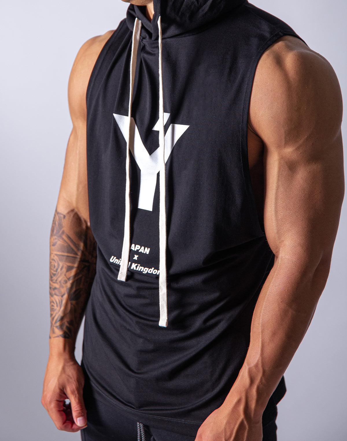 LÝFT 2Way Armhole Hoodie 2 - Black