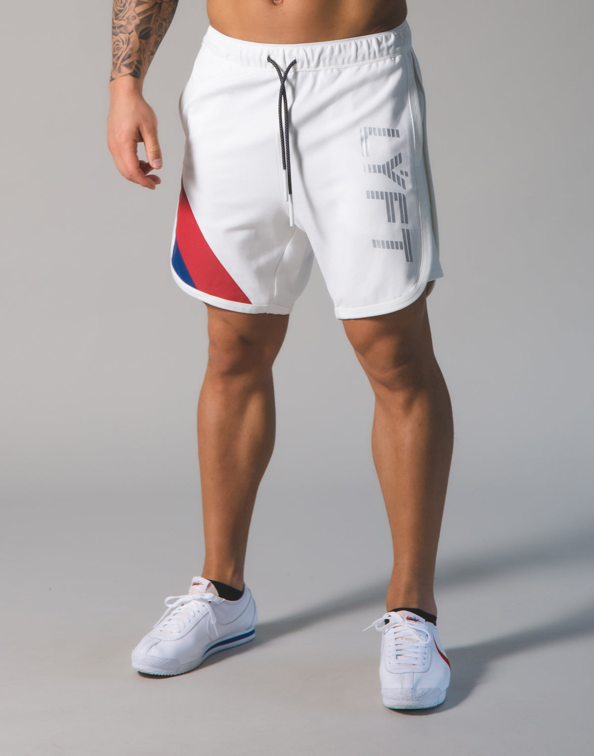 LÝFT Wide Stripe Shorts - White