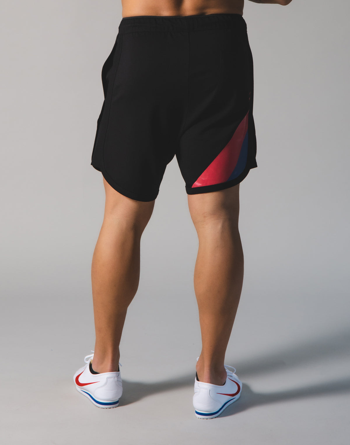 LÝFT Wide Stripe Shorts - Black