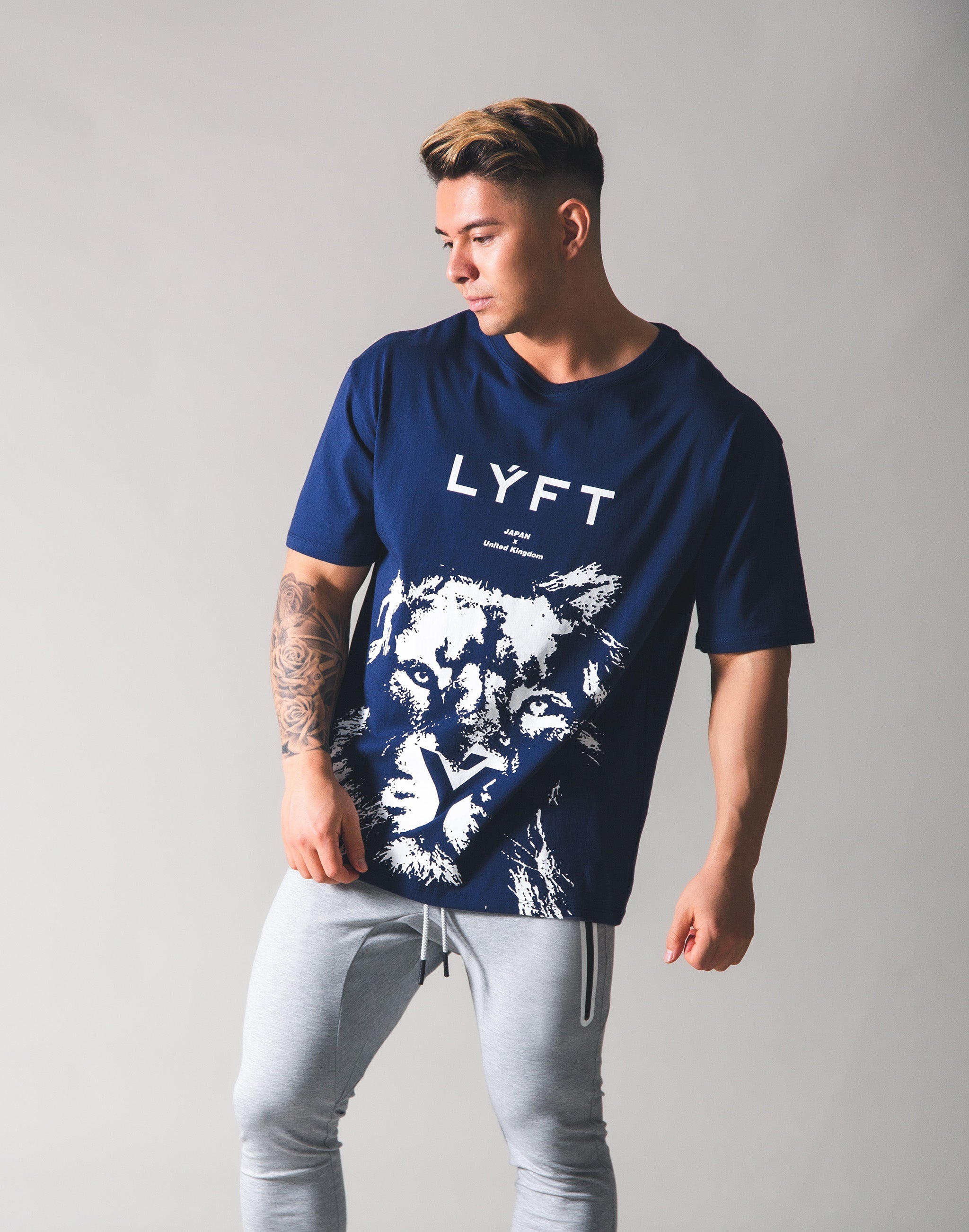 LYFT Lion Big T-shirt - Navy – LÝFT