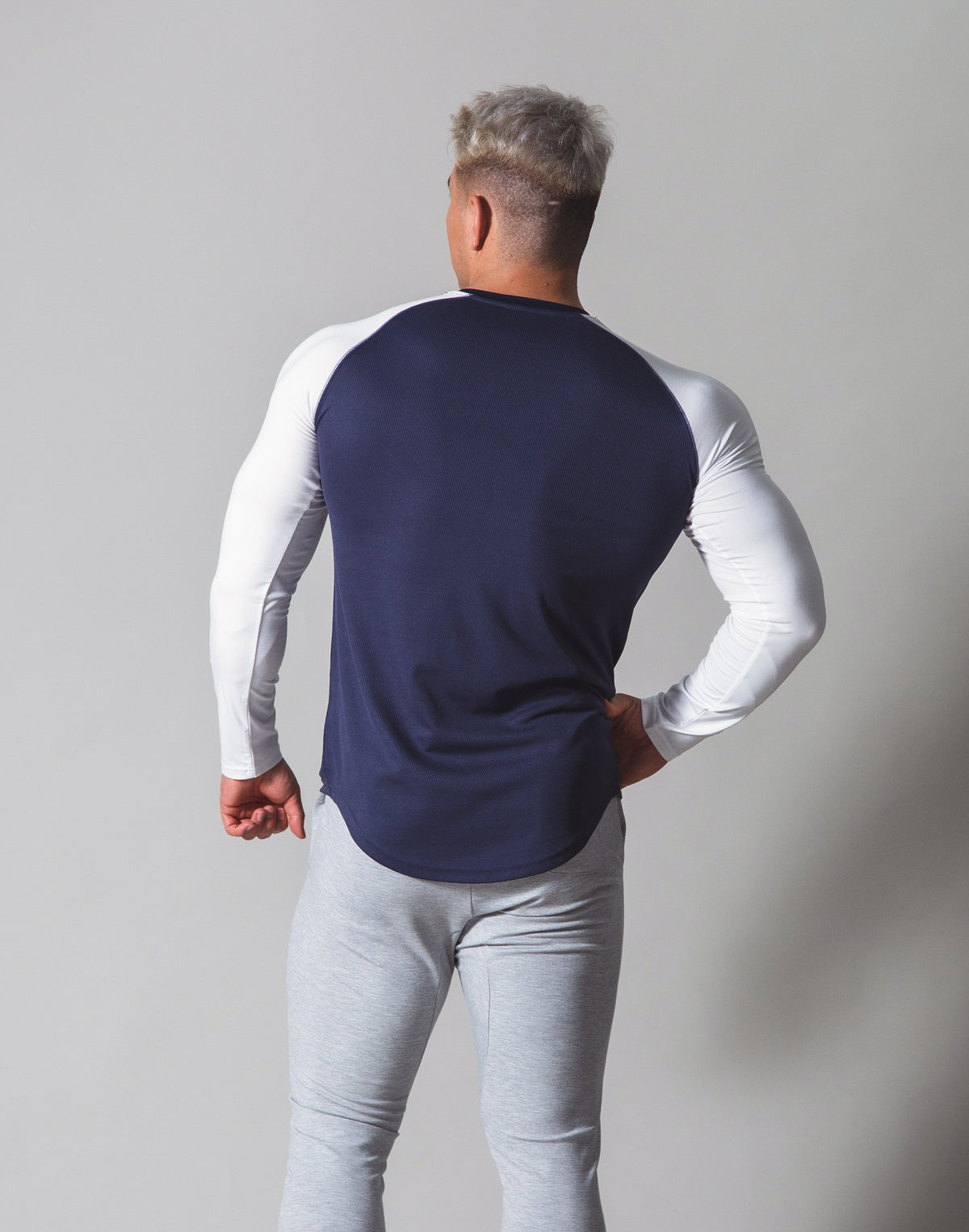 Combi Mesh Training Long Sleeve v2 - Navy